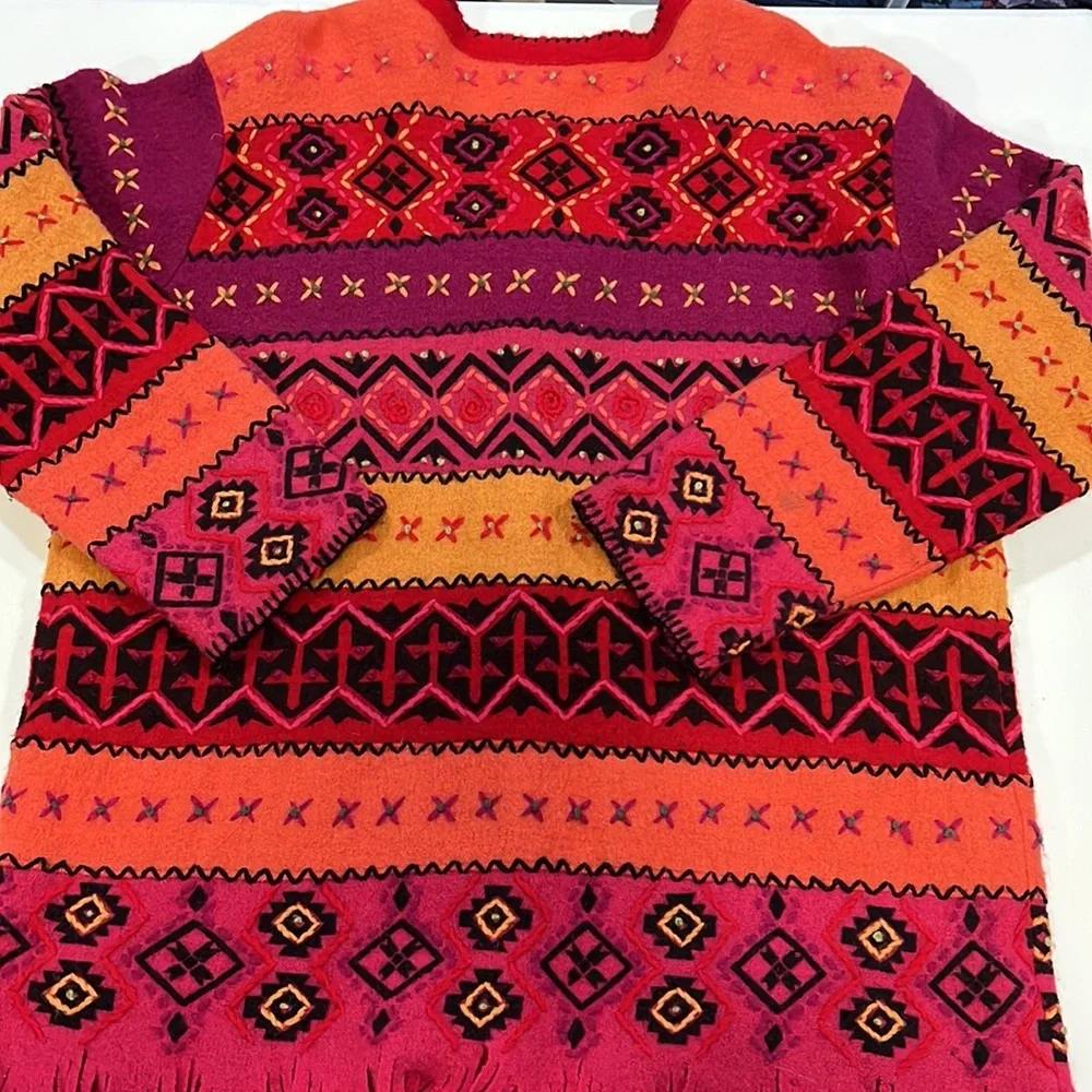 Susan Bristol - L, wool sweater coat/cardigan, southwest style - Picture 7 of 10